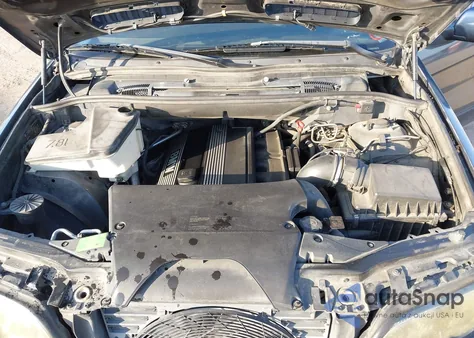 2002 BMW X5 3.0I из США, поврежденный, VIN 5UXFA53522LP41195